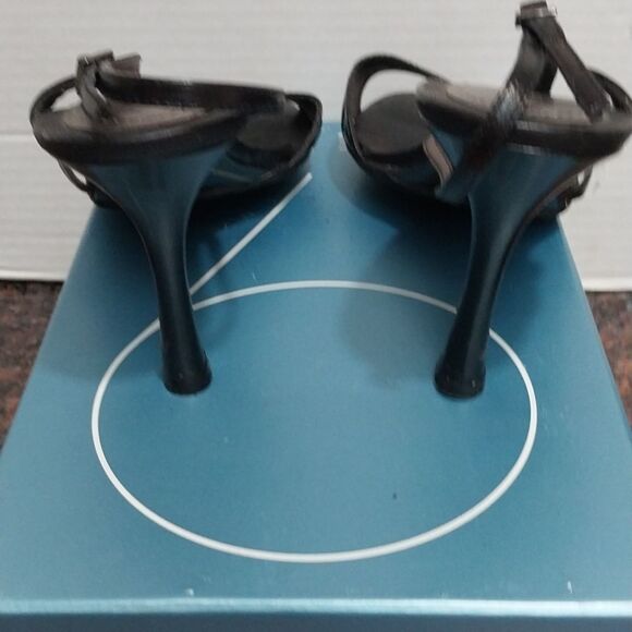 Nine West Black Stiletto Slingback Heels...SIZE 7 - Picture 4 of 8